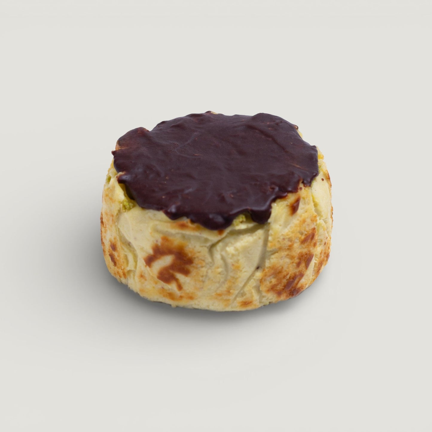 Bento Dubai Chocolate Basque Cheesecake