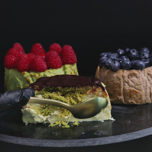 Bento Dubai Chocolate Basque Cheesecake