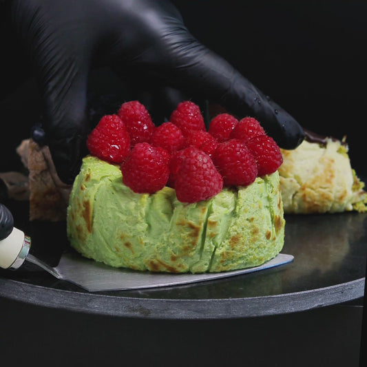Bento Matcha Raspberry Basque Cheesecake